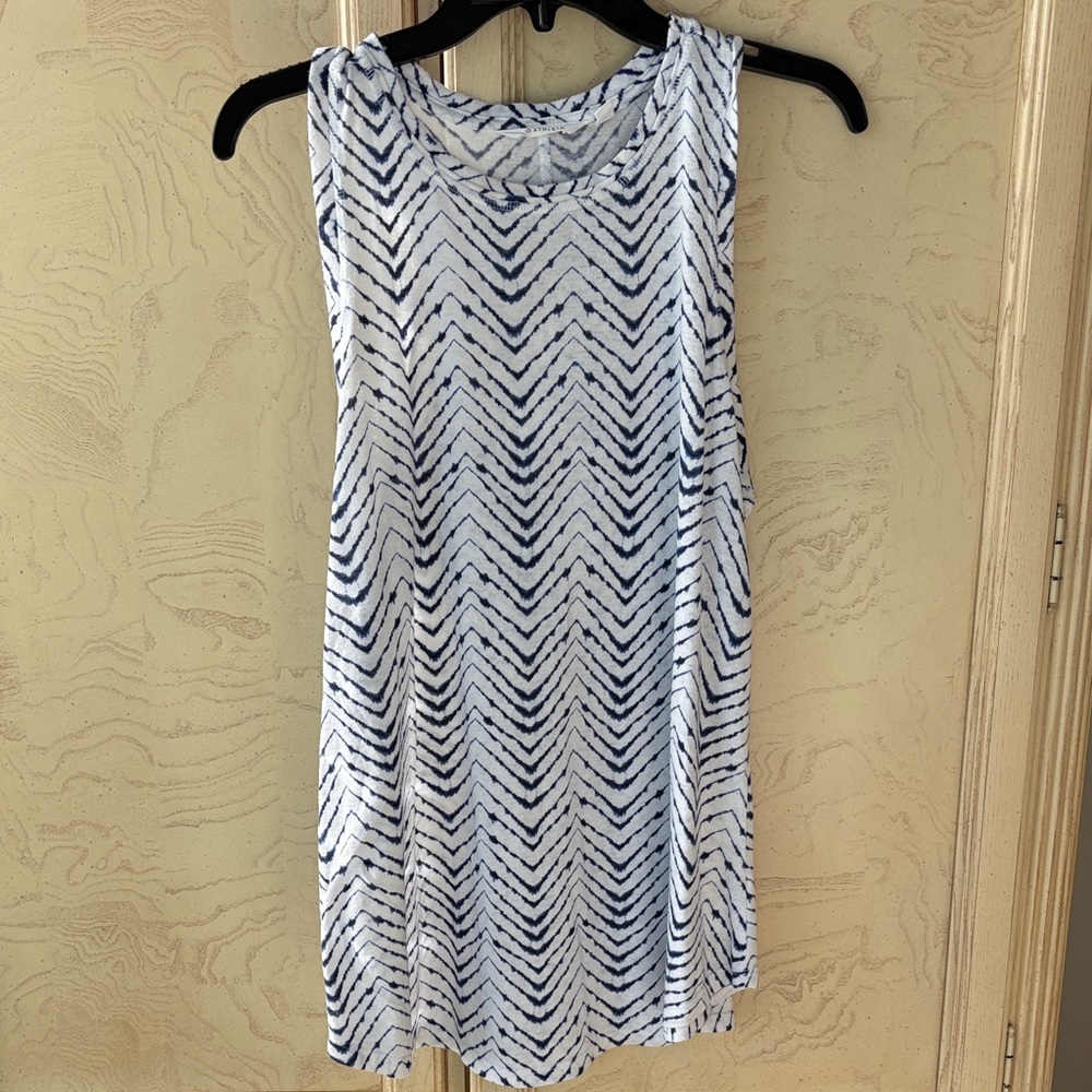 Athleta Blue and White Chevron Tunic Top
